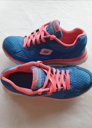 Кросівки skechers р.36