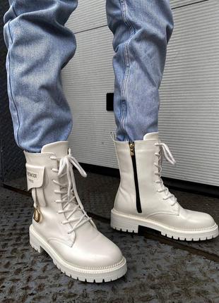 Черевики жіночі  dior boot white хутро6 фото