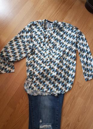 Блуза с геометрическим принтом размер м5 фото