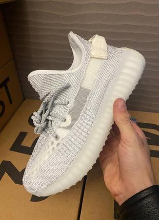 Кросівки adidas yeezy 3504 фото