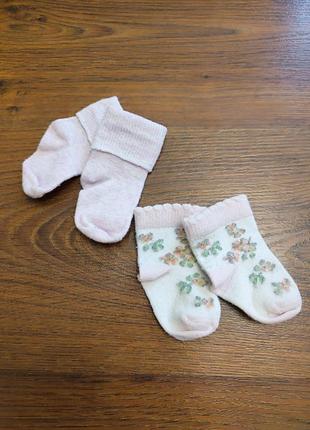 Носочки на новорожденную. носочки на девочки. носки