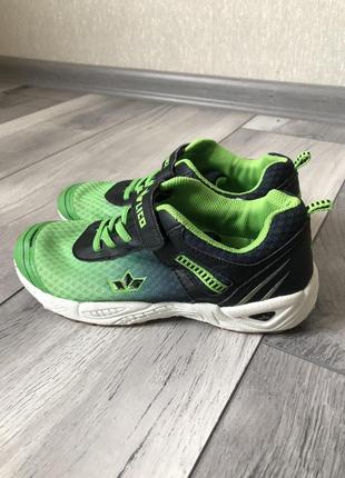 Кроссовки для мальчика