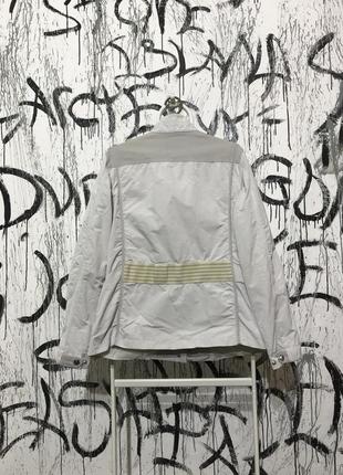 Куртка bogner, оригінал, зручна, багато карманів, легка, приталяна2 фото