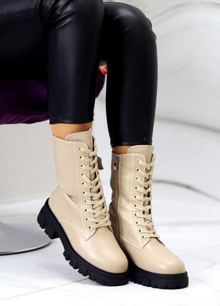Стильні жіночі черевики зима натуральна шкіра бежевий/чорний