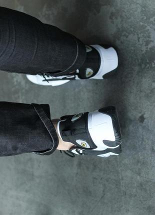 Чоловічі кросівки nike zoom 2k, black/white6 фото