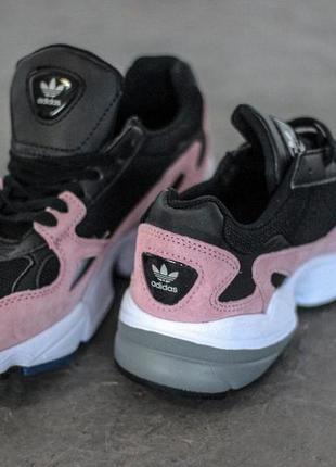 Стильные женские кроссовки adidas falcon black/pink9 фото