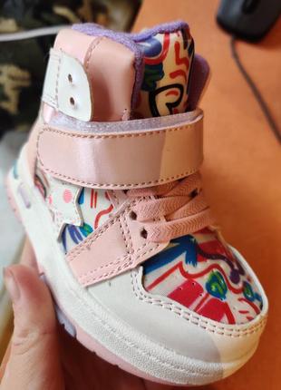 Стильні демісезонні черевички для дівчинки шкіряні хайтопи 24 детские ботинки для девочки деми to5 фото