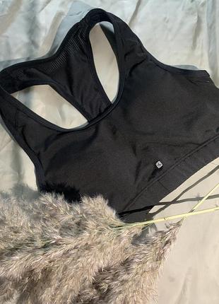 Спортивний топ