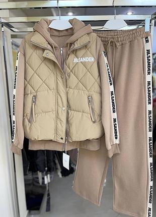 Костюм троечка