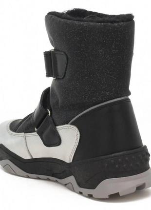 Ботинки утепленные черно-серебристіе для девочки (33 размер)  bartek 59036077089573 фото