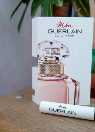 Guerlain mon guerlain💥оригинал миниатюра пробник mini spray 1 мл книжка