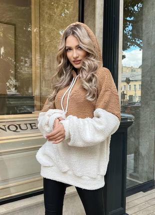 Тепленька плюшева кофтинка