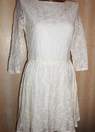 Белое платье гипюр р.8 missquided  (ог 88-96, дл. 82)