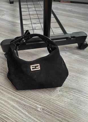 Замшевая женская сумка в стиле fendi