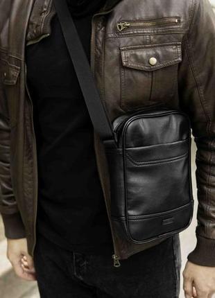 Стильная городская кожаная сумка через плечо mk барсетка черная мессенджер из экокожи прочная2 фото