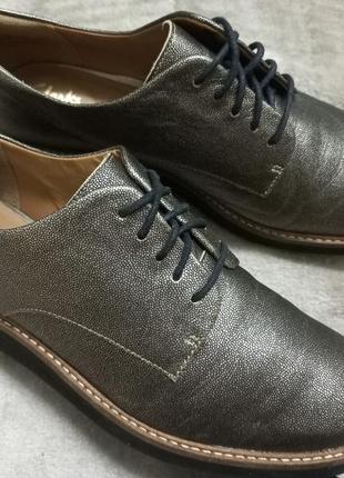 Туфли мокасины фирменные кожа жен. 39-38.5р clarks индии