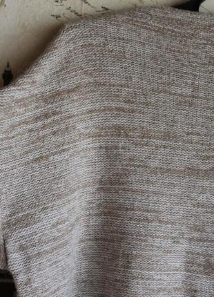 Теплый вязаный свитер со спущенным рукавом2 фото