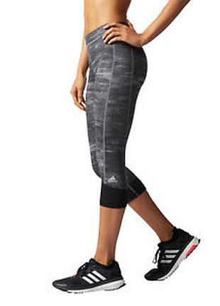 Капри adidas  tech fit macrohth