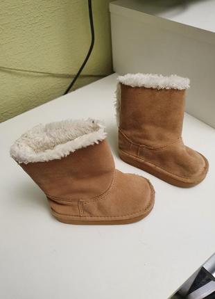 Замшевые детские сапоги ugg