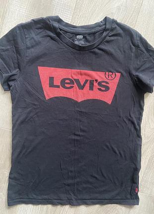 Футболка levis