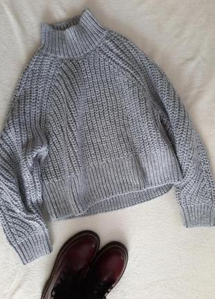 Джемпер укорочений h&m сірого кольору  oversize