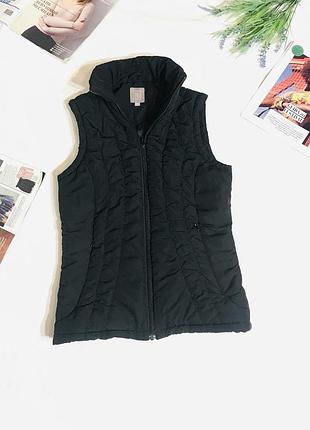 Легка та тепла жилетка від tu , розмір s 🌷