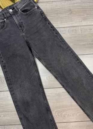 Стильні прямі джинси h&m9 фото