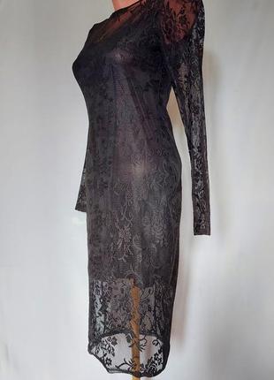 Черное гипюровое платье футляр missguided(размер 34-36)3 фото