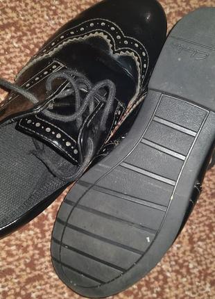 Лаковые туфли броги на шнурках, закрытые2 фото