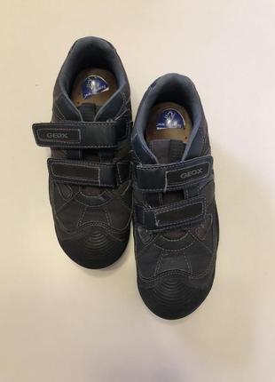 Кроссовки geox