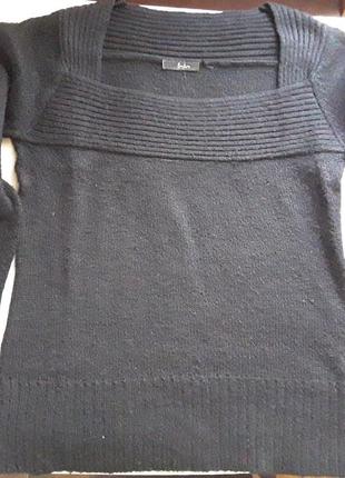 Свитер джемпер кофта с квадратным вырезом черный в рубчик