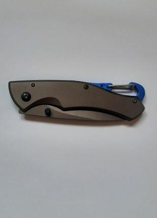 Нож складной металлический, с карабином3 фото
