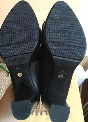 Чёрные итальянские кожаные туфли roberto d'angelo с анималистическими деталями5 фото