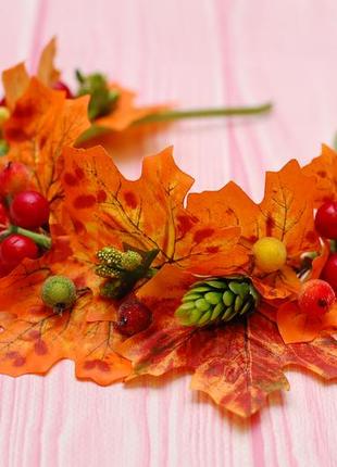 Обруч ободок осінній з листям, ягодами та хмелем2 фото