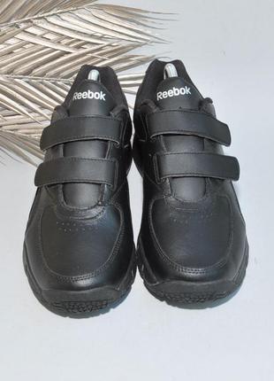 Ідеальні демісезонні кросівки reebok3 фото