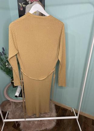 Платье на осень песочного цвета carolyn taylor7 фото