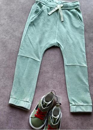 Штани, джогери