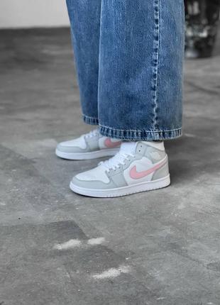 Жіночі кросівки nike air jordan 1 retro high grey/orange