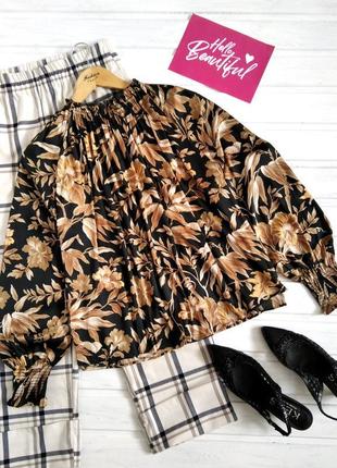 Блуза в квіти
