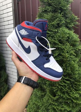 Кросівки nike air jordan 1 retro white blue red