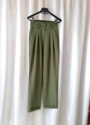 Стильні класичні штани широка талія висока посадка з драпіруванням дві бічні кишені внизу підгорнуті