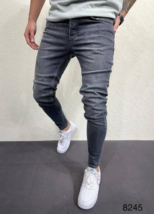 Чоловічі джинси сірого кольору2 фото