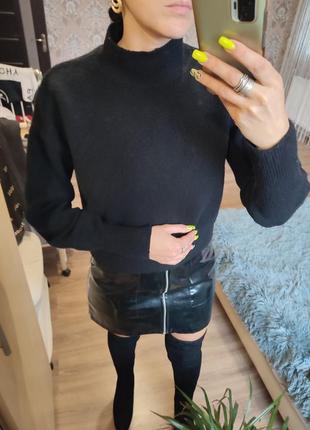 Шерстяной свитер базовый черный бренд2 фото