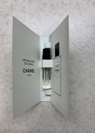 Шанель бой chanel les exclusifs de chanel boy3 фото