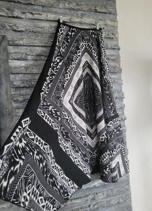 Спідниця ошатна довга в пол