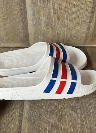 Шльопанці adidas 43/27,5см