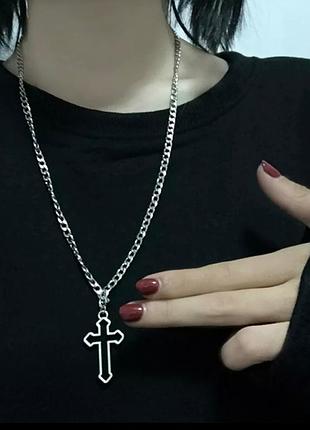 Крест на цепочке из нержавеющей стали