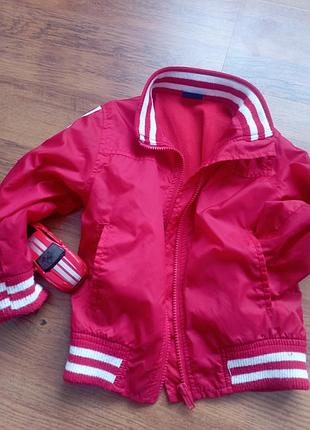 Куртка вітровка