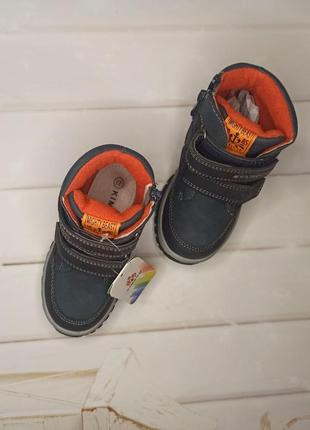 Хайтопы ботинки утеплённые на флисе размер 21,22,23,262 фото