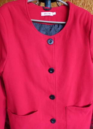 Пальто красного классического цвета размер 50-524 фото